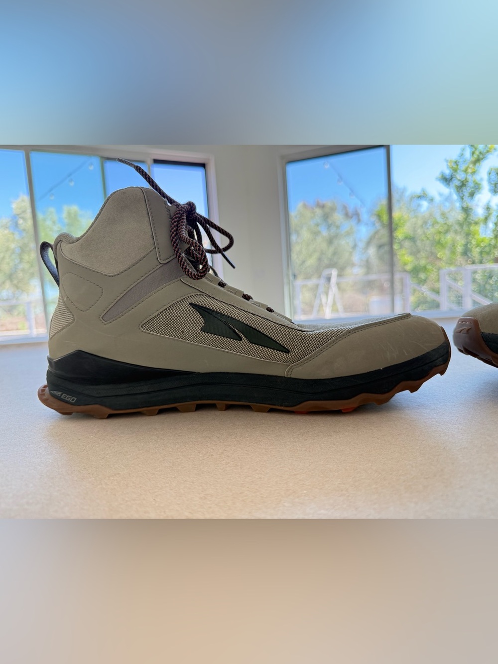 Altra— Men's Lone Peak Hiking Boots - Olive Green — Size 14 - Picture 11 of 15